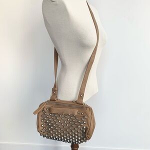 Free People-Studded Tan Crossbody Bag👜